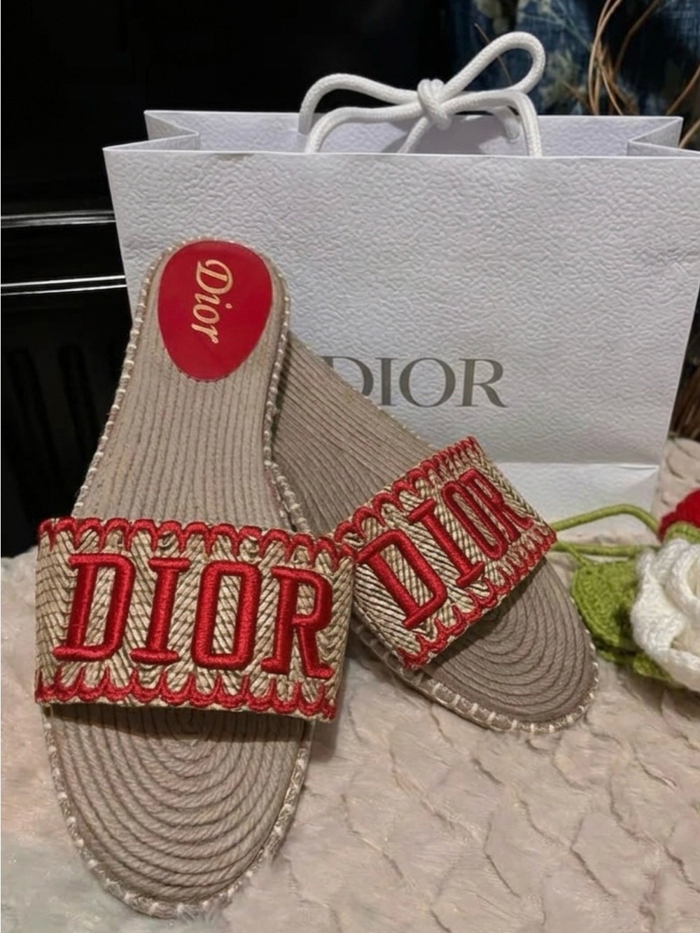 nwt Embroidered Espadrille Slide